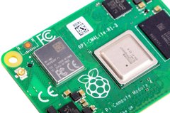 Raspberry Pi Compute Module 4 (CM4) with WiFi, 4GB RAM, 32GB eMMC / CM4104032