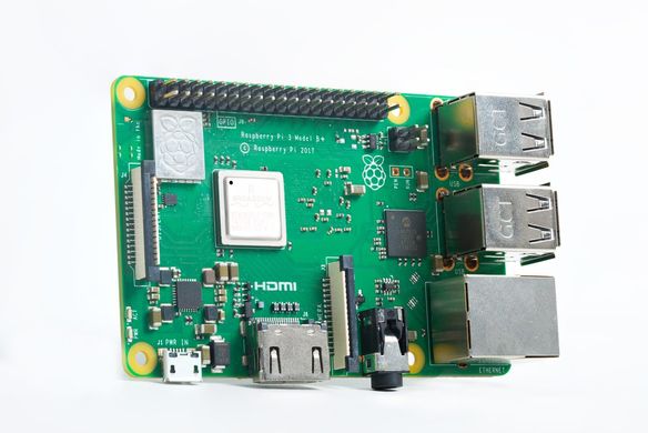 Мікрокомп'ютер Raspberry Pi 3 Model B+