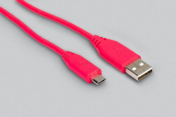 USB Type-A - micro USB Raspberry Pi кабель, 1 метр, красный Красный