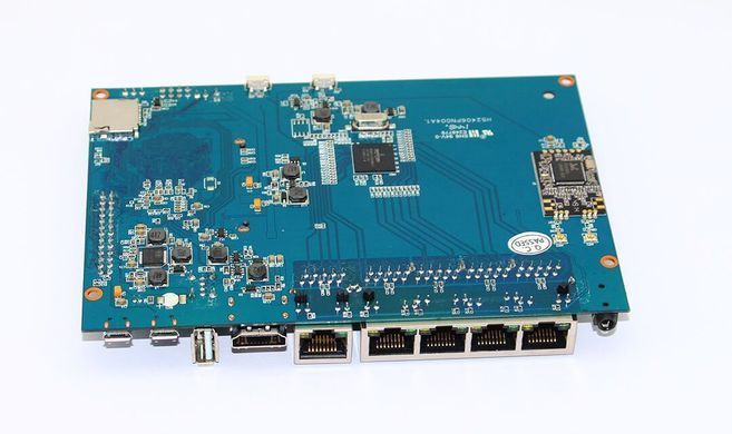 Мікрокомп'ютер Banana Pi R1
