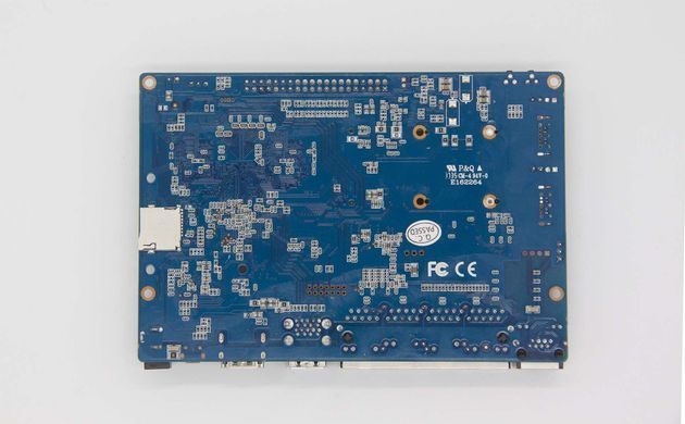 Мікрокомп'ютер Banana Pi R2
